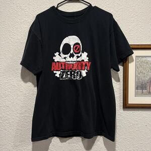 Vintage 00s Authority Zero RARE “Mexican Radio”‎ Band Shirt Size Large